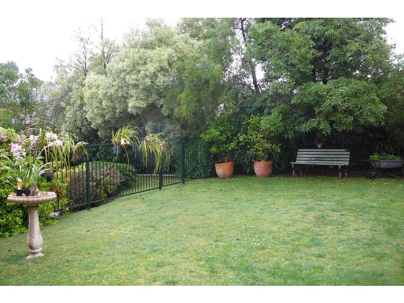 73 Francis Greenway Drive, Cherrybrook NSW 2126