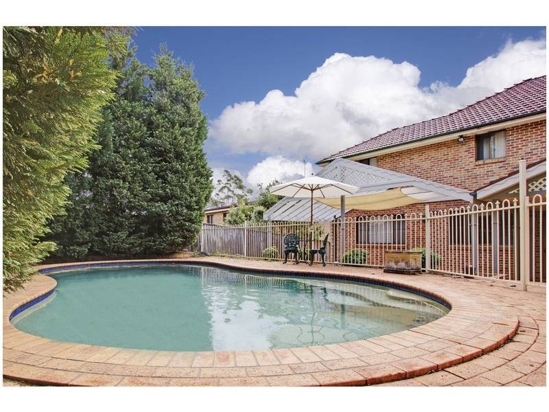 60 Fallon drive, Dural NSW 2158