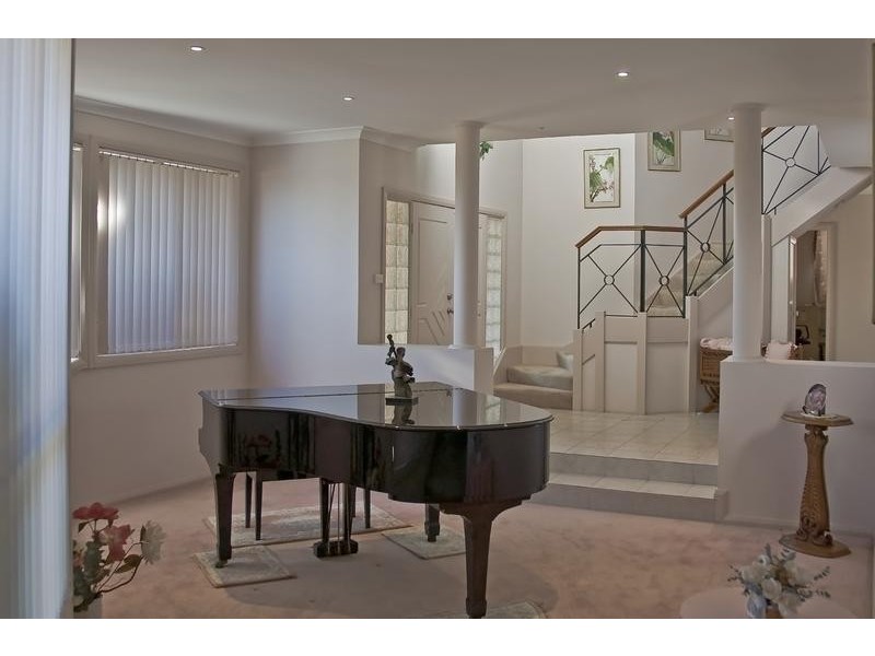 15 Tathra Court, Dural NSW 2158