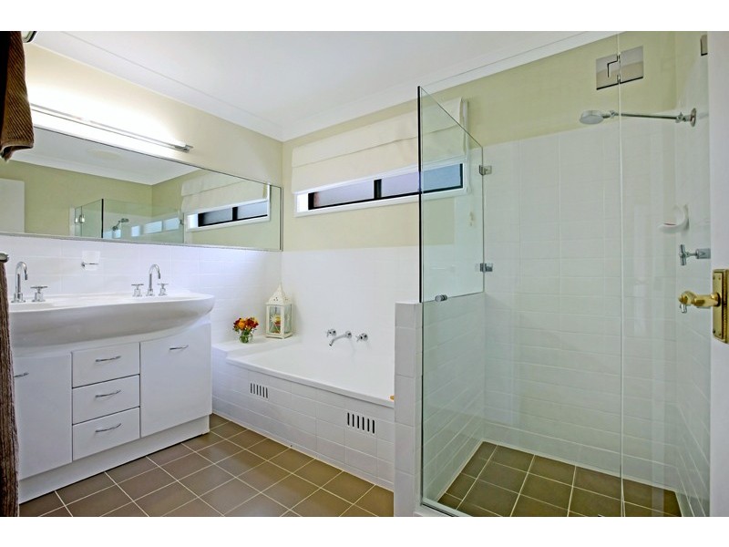 8 Forest Place, Galston NSW 2159