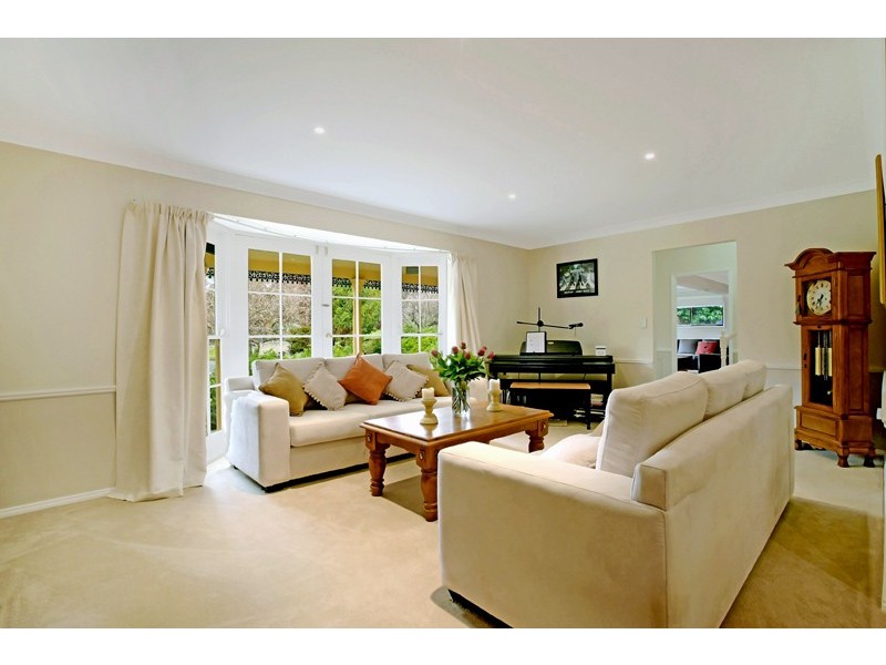 8 Forest Place, Galston NSW 2159