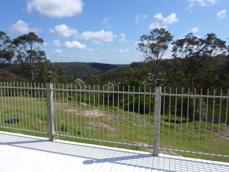 35 Bay Road, Arcadia NSW 2159