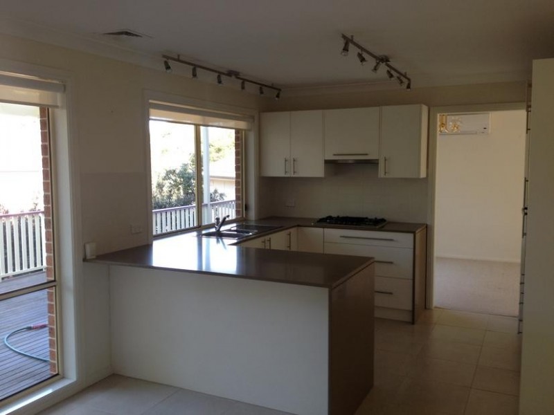 11 Minnamurra Grove, Dural NSW 2158