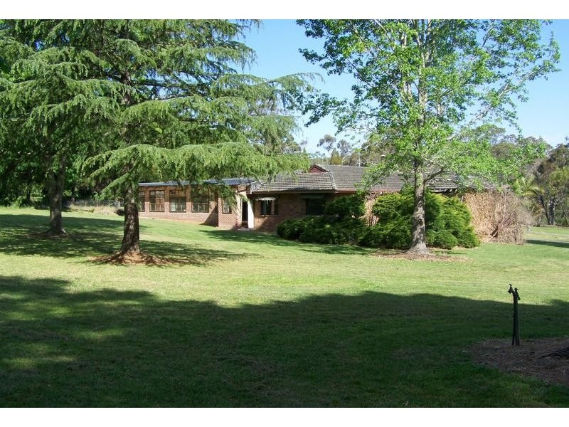 9 WYOMING ROAD, Dural NSW 2158