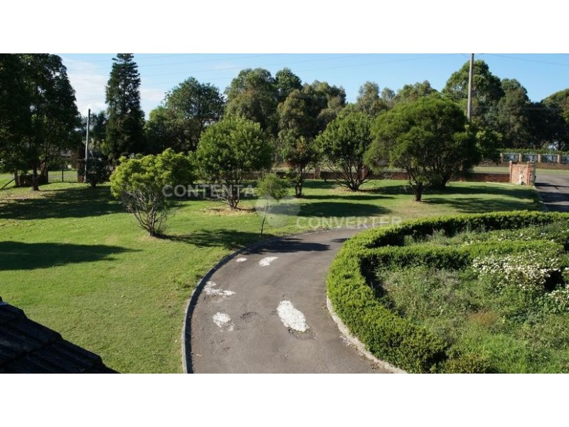 33 Arnold Ave, Kellyville NSW 2155