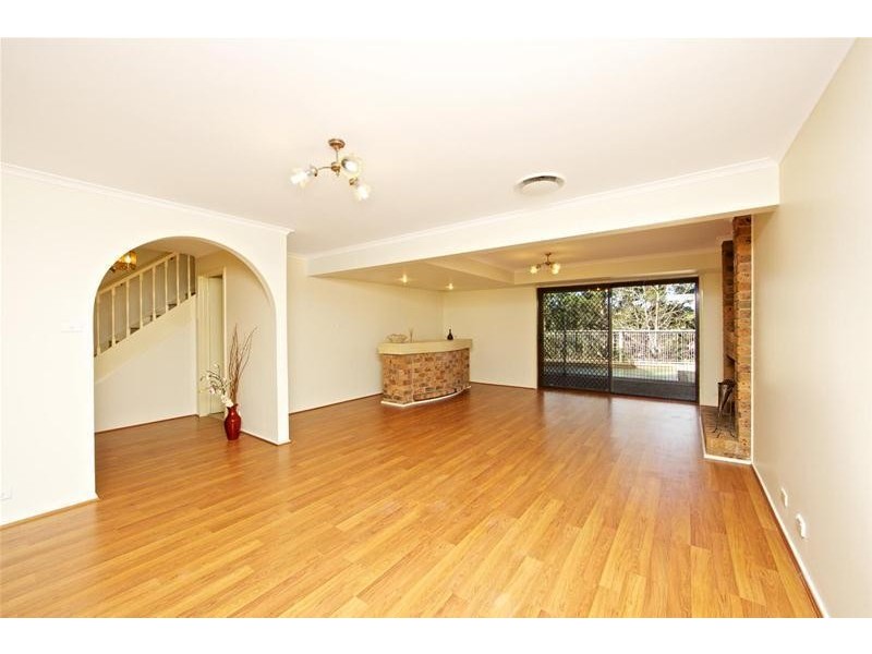 16 Fallon Drive, Dural NSW 2158