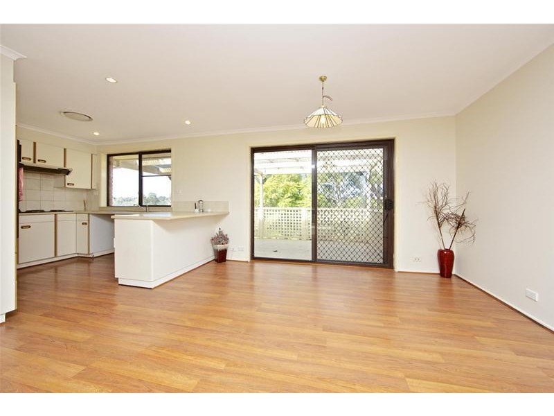 16 Fallon Drive, Dural NSW 2158