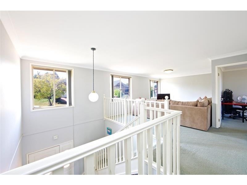 12 Glen Helen Grove, Dural NSW 2158