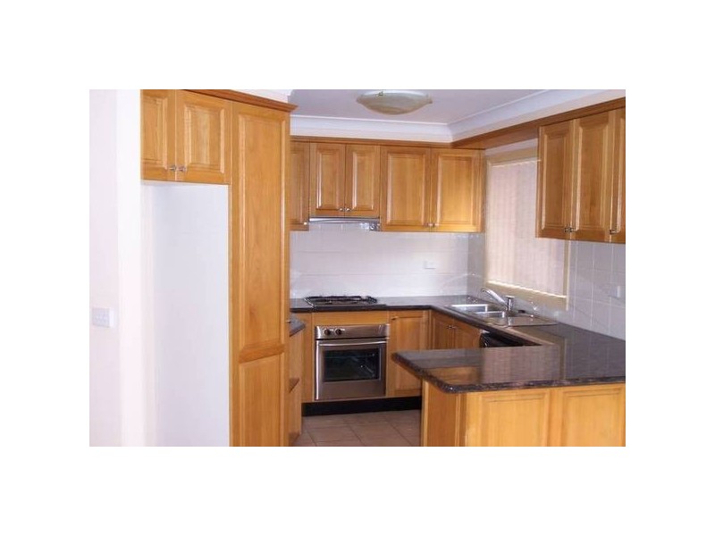 2/21 Dan Crescent, Castle Hill NSW 2154