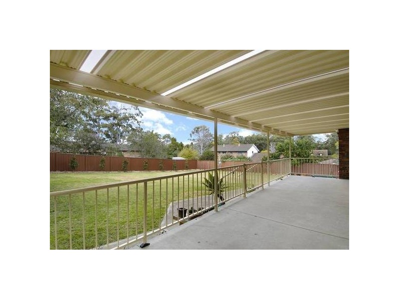 Cotswold Ave, Castle Hill NSW 2154