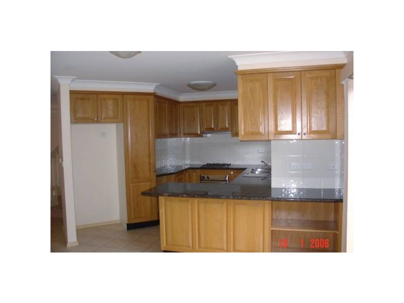 2/21 Dan Cres, Castle Hill NSW 2154