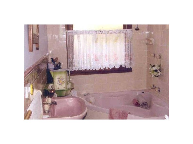 Lower Portland NSW 2756