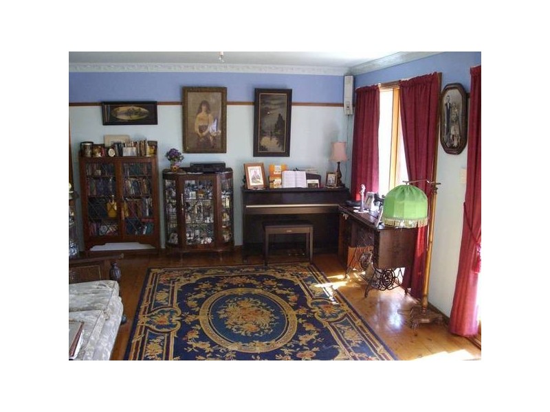 Lower Portland NSW 2756