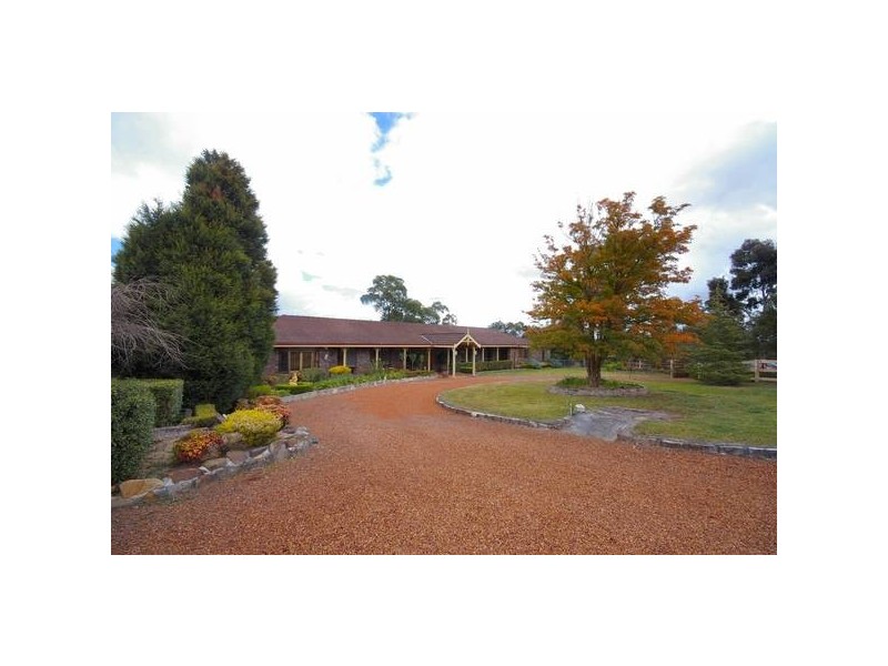 12 Robson Road, Kenthurst NSW 2156