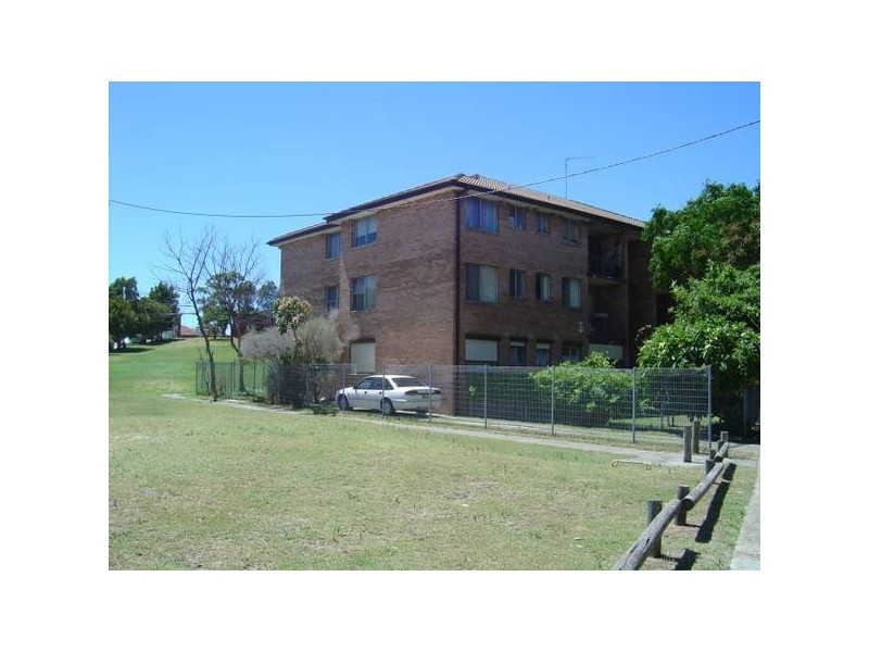 11/17 Grace Campbell Crescent, Hillsdale NSW 2036