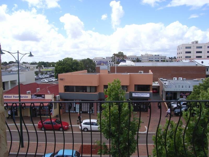 3/26 The Crescent, Midland WA 6056