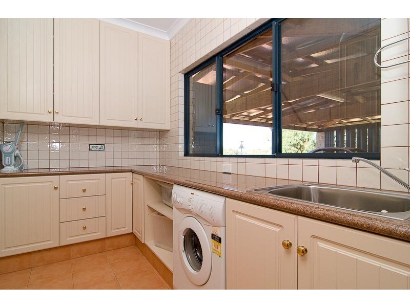 40 Strawberry Hill Drive, Gidgegannup WA 6083