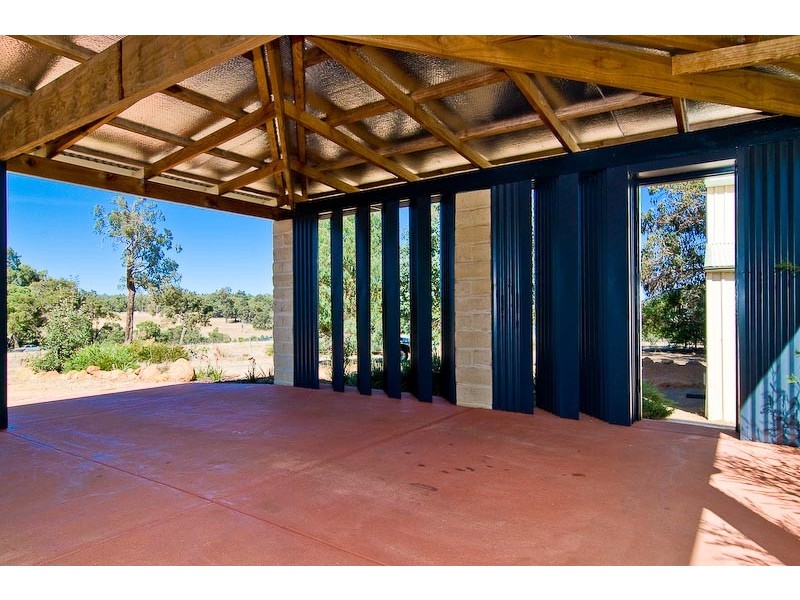 40 Strawberry Hill Drive, Gidgegannup WA 6083
