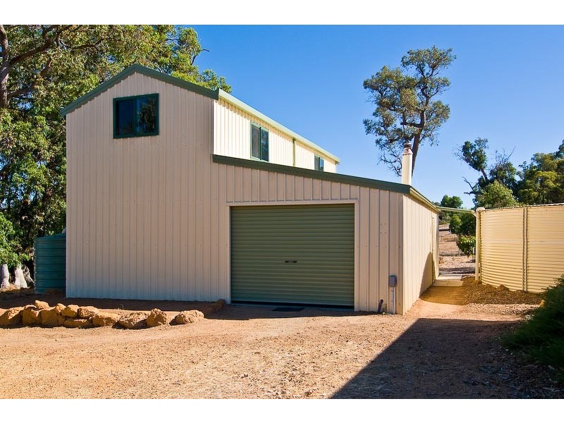 40 Strawberry Hill Drive, Gidgegannup WA 6083