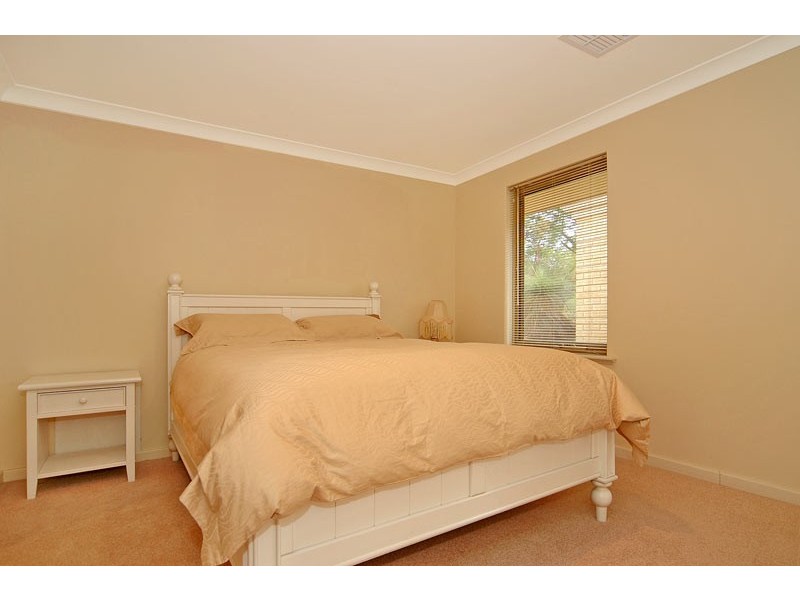 3 Grevillea Crescent, Swan View WA 6056