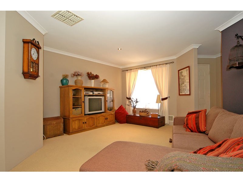 21 Little River Cove, Jane Brook WA 6056