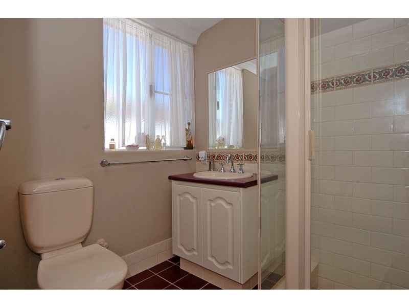 21 Little River Cove, Jane Brook WA 6056