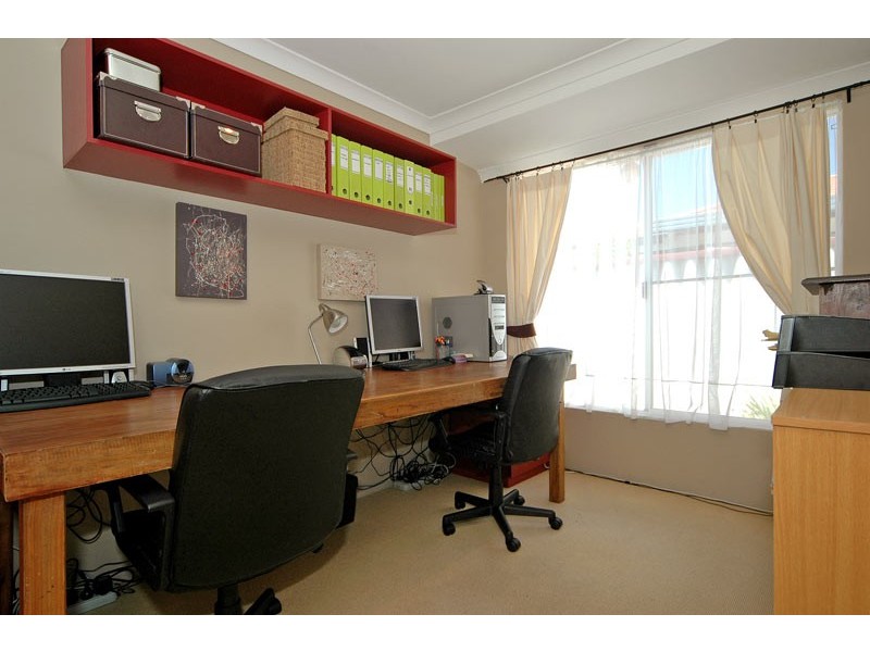 21 Little River Cove, Jane Brook WA 6056