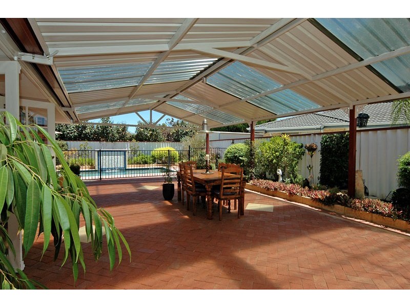 21 Little River Cove, Jane Brook WA 6056