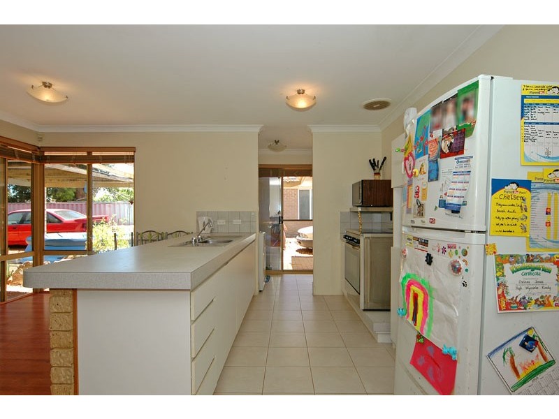 3 Norling Rd, High Wycombe WA 6057