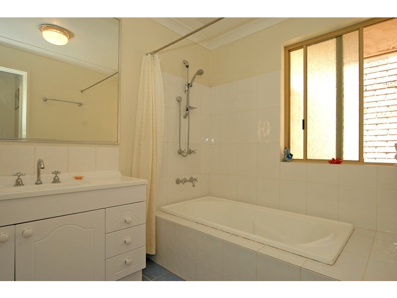 3 Norling Rd, High Wycombe WA 6057