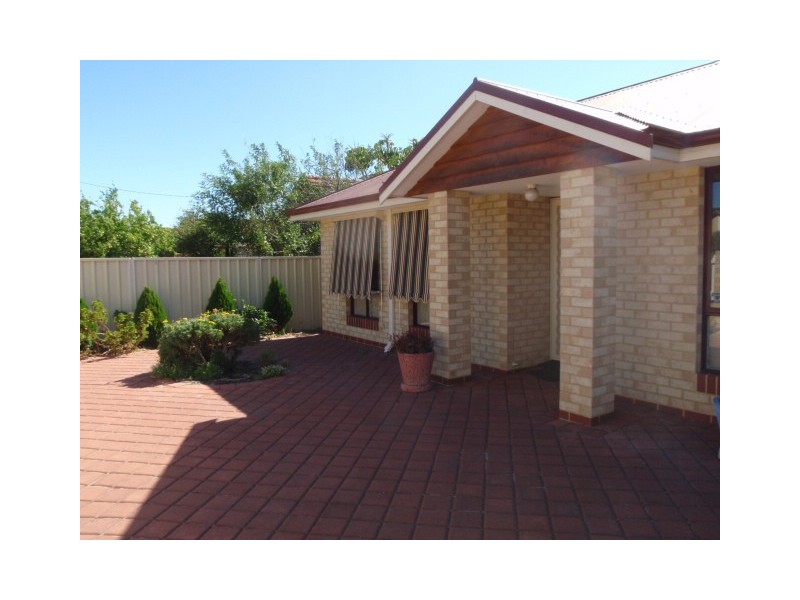 28a Wellaton Street, Midvale WA 6056