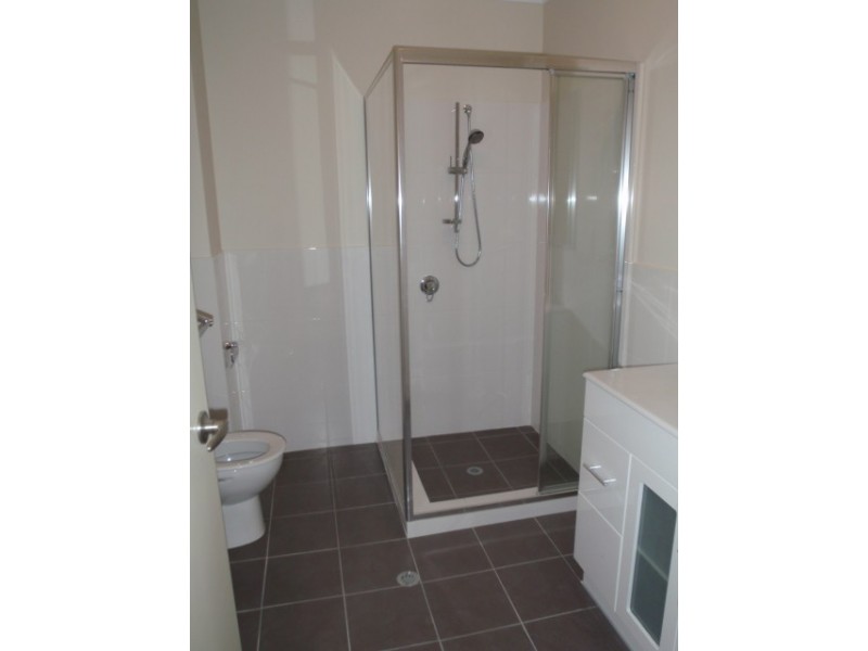 1/24 The Crescent, Midland WA 6056