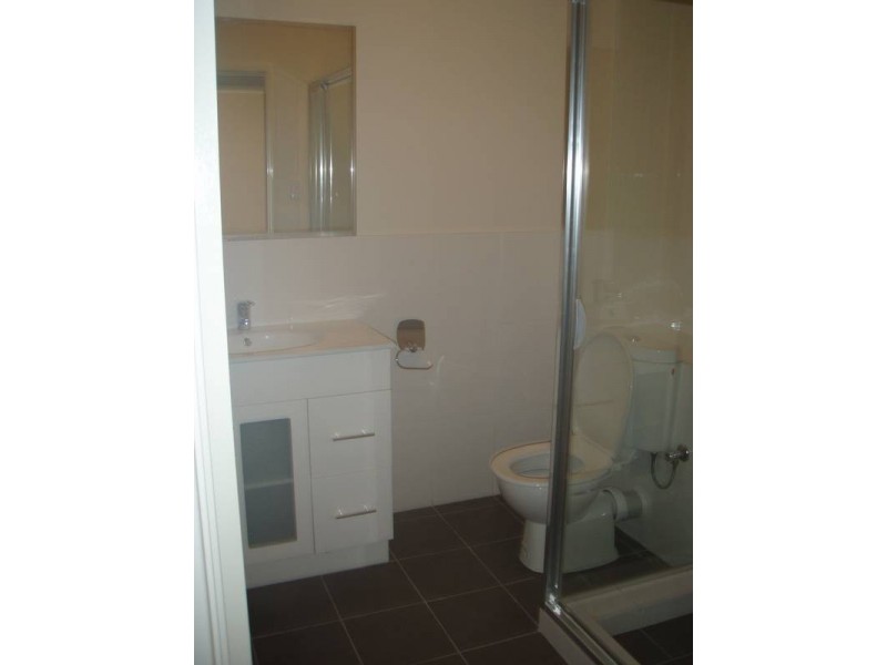 1/24 The Crescent, Midland WA 6056