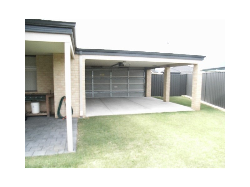 47 Larwood Crescent, High Wycombe WA 6057