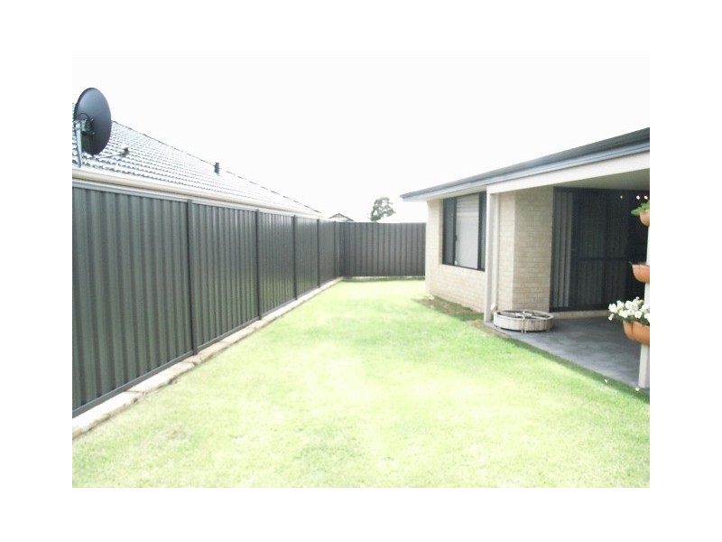 47 Larwood Crescent, High Wycombe WA 6057