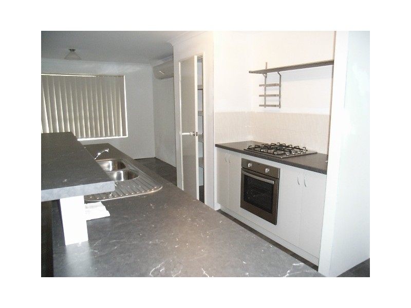 47 Larwood Crescent, High Wycombe WA 6057