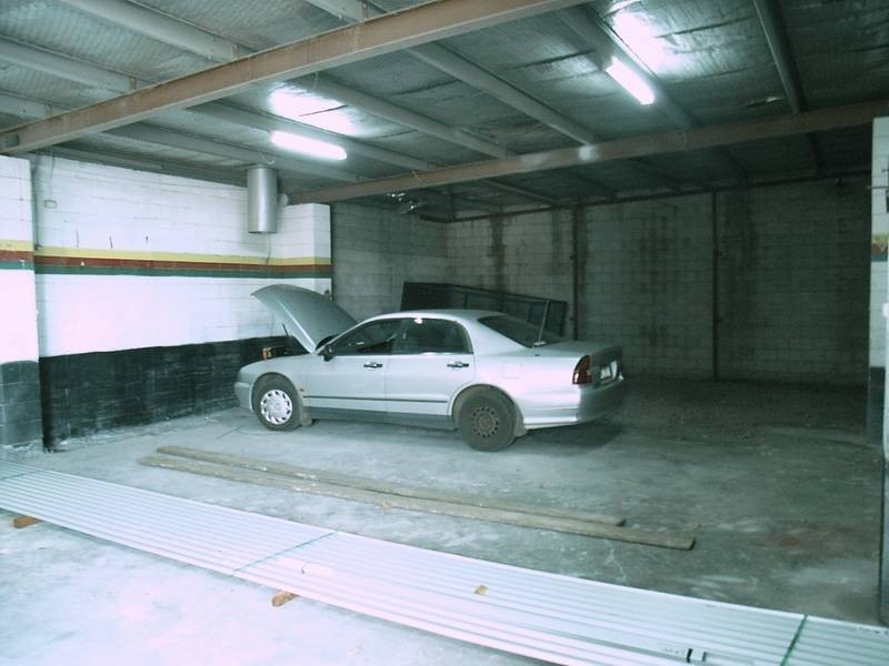 1 Bilgoman Rd, Glen Forrest WA 6071