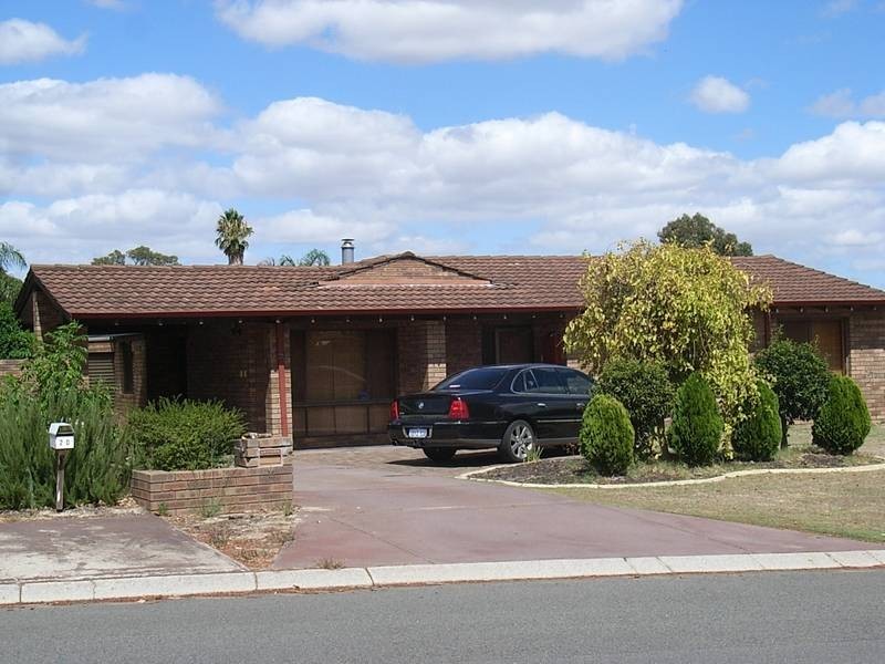 18 Crossway, Swan View WA 6056