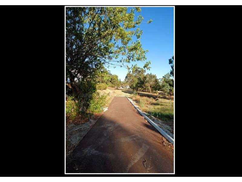 13A Swan View Rd, Greenmount WA 6056