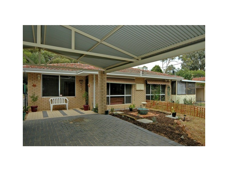 8A High View Rd, Greenmount WA 6056