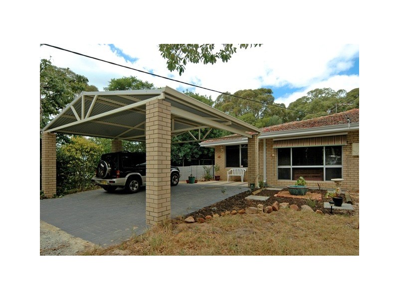 8A High View Rd, Greenmount WA 6056