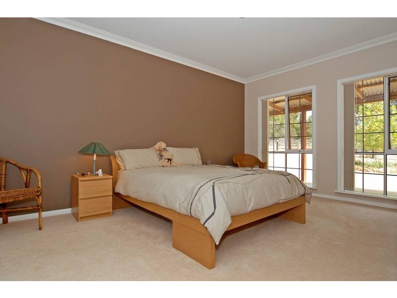 44 Centenary Rd, Gidgegannup WA 6083