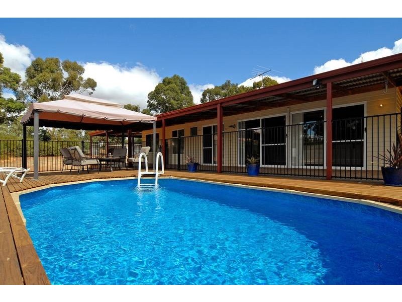 44 Centenary Rd, Gidgegannup WA 6083