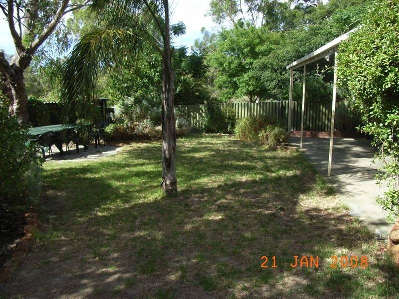 33 Cara Road, Greenmount WA 6056