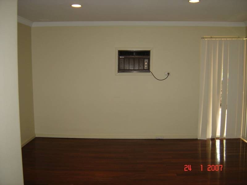 33 Cara Road, Greenmount WA 6056