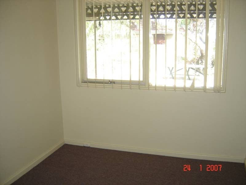 33 Cara Road, Greenmount WA 6056