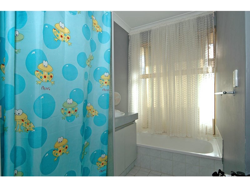 22 Kangaroo Ent, Stratton WA 6056