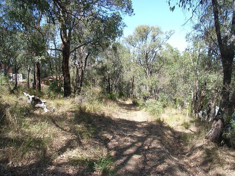 135 Darlington Rd, Darlington WA 6070