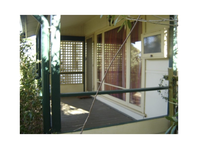 3 Frederic Street, Koongamia WA 6056