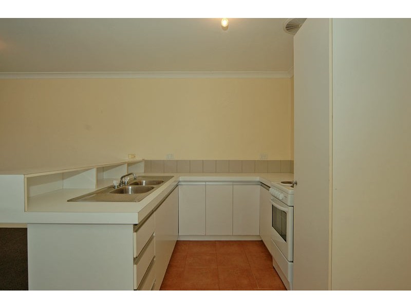 4/75 Ferguson St, Midland WA 6056